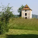 Дом отдыха De La Mothe *